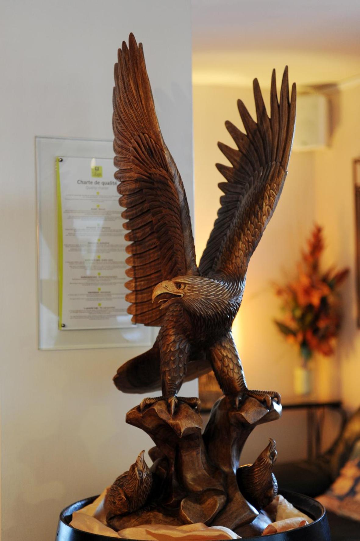 Logis Hotel Horus Restaurant Les Bruyeres Toulenne Εξωτερικό φωτογραφία