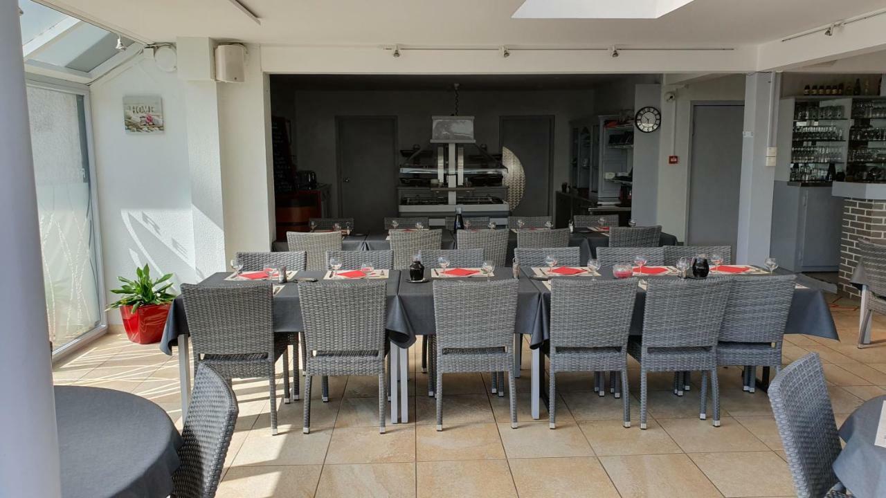 Logis Hotel Horus Restaurant Les Bruyeres Toulenne Εξωτερικό φωτογραφία