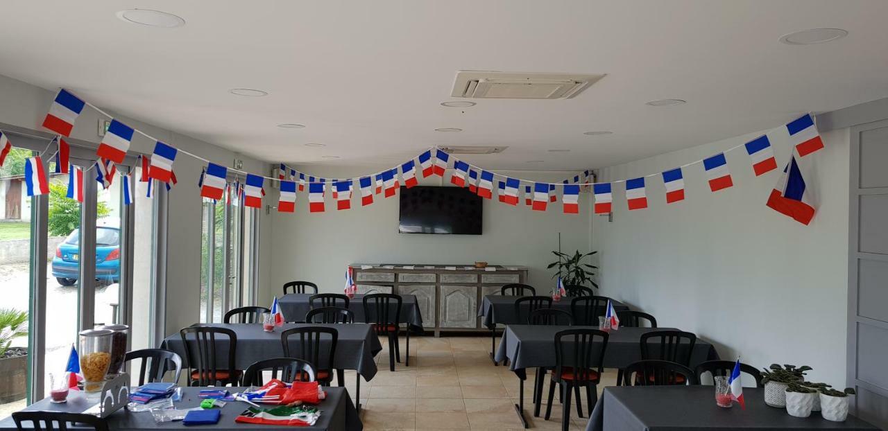 Logis Hotel Horus Restaurant Les Bruyeres Toulenne Εξωτερικό φωτογραφία