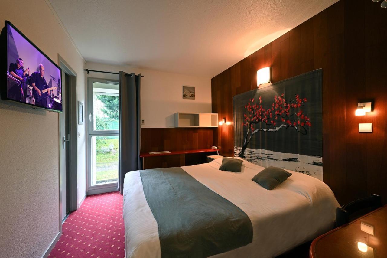 Logis Hotel Horus Restaurant Les Bruyeres Toulenne Εξωτερικό φωτογραφία